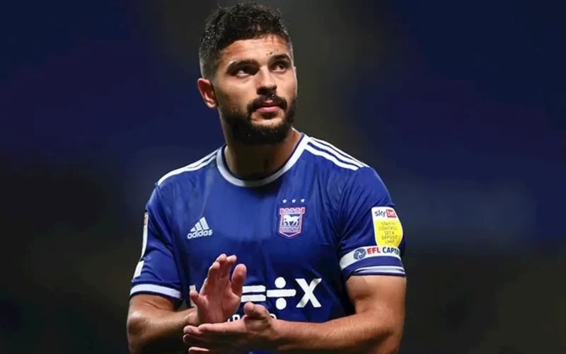 عودة مرتقبة.. سام مرسي يقترب من الدوري الإنجليزي